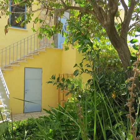 Artsea Studio Apartment With Sea View Ein Hod Exterior foto